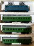 Set 3 vagoane calatori si locomotiva electrica Berliner Bahnen - TT