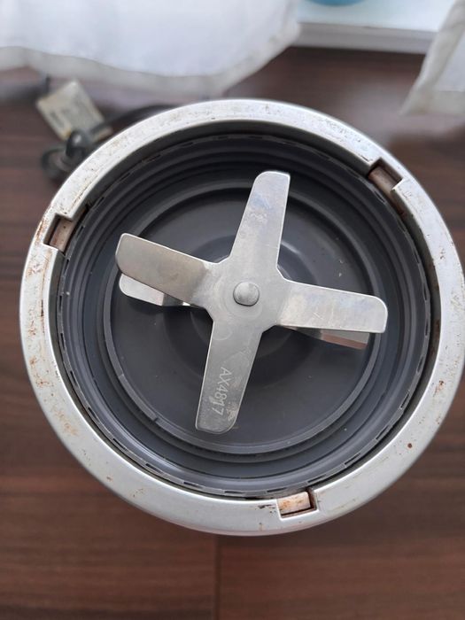 Blender storcator Nutribullet