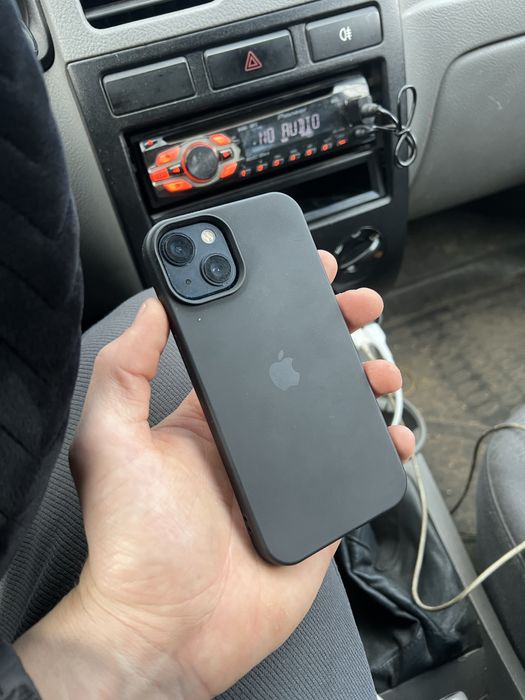 iPhone 13 128gb.