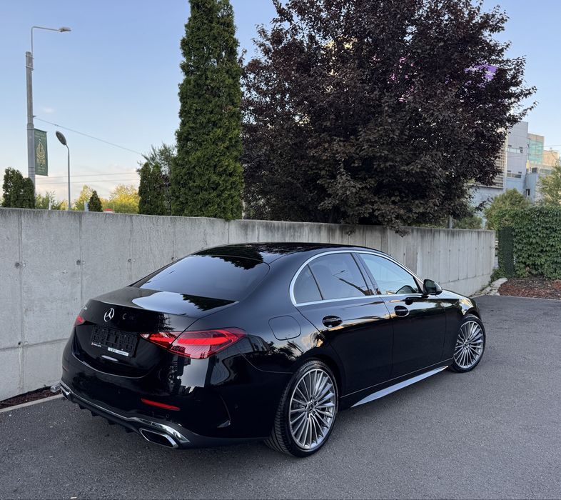 Mercedes C class 220d Mild-Hibrid AMG Line 2022 45.000KM Distronic/360