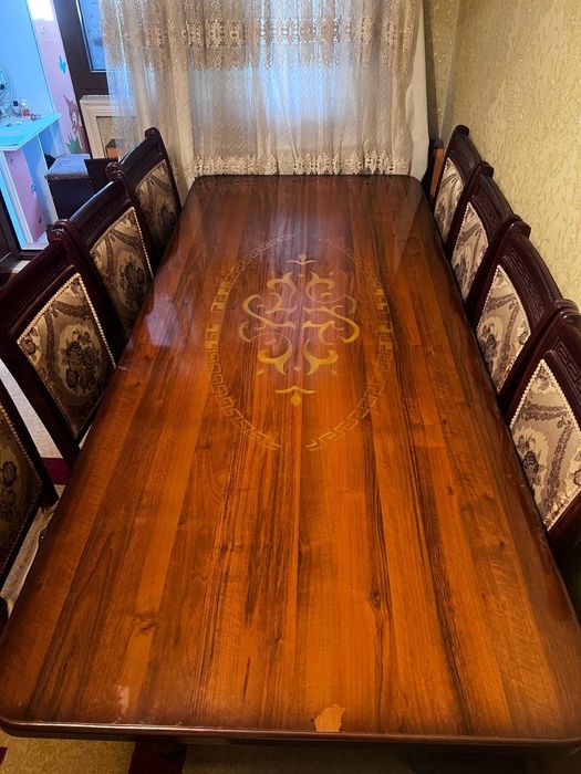 Сотилади стол стул