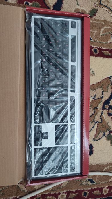 Клавиатура Genius новый .