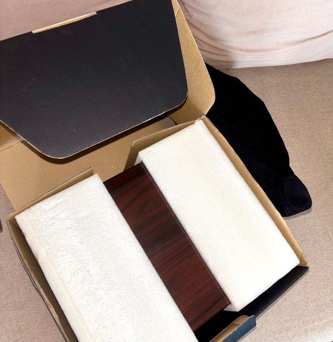 Луксозен хумидор за пури с аксесоари – Чисто нов