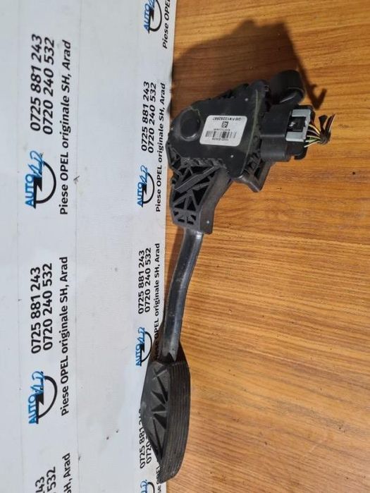 Pedala acceleratie Opel Meriva B