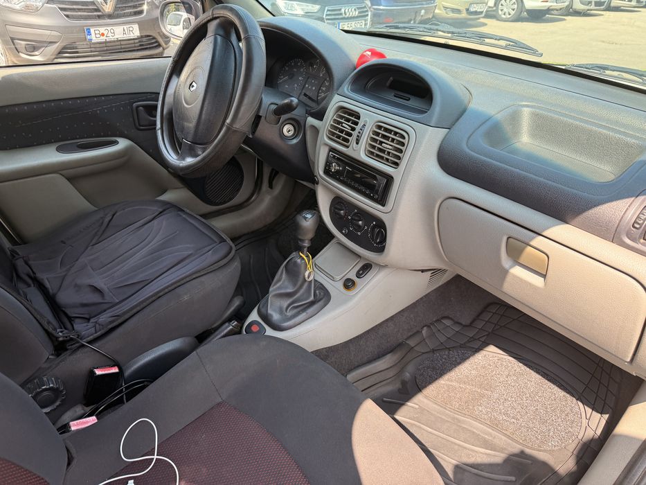 Renault Clio Symbol 1.4 AC
