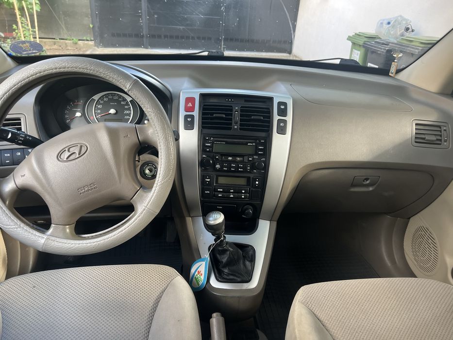 Auto hyundai tucson 2008