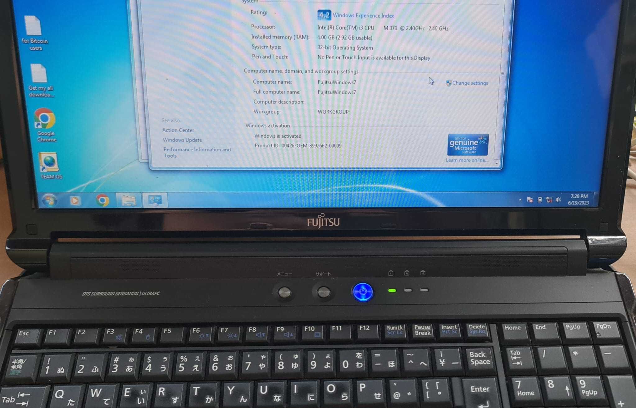 Laptop Fujitsu LifeBook AH550/3b
