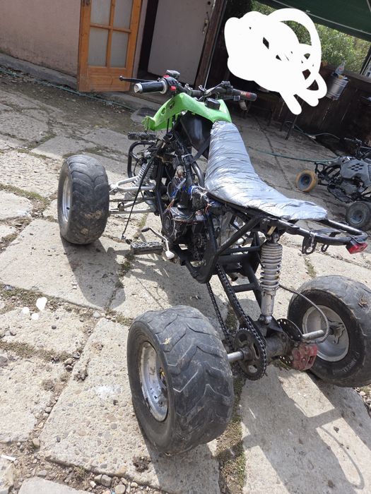 Vand atv 125cc merge impecabil