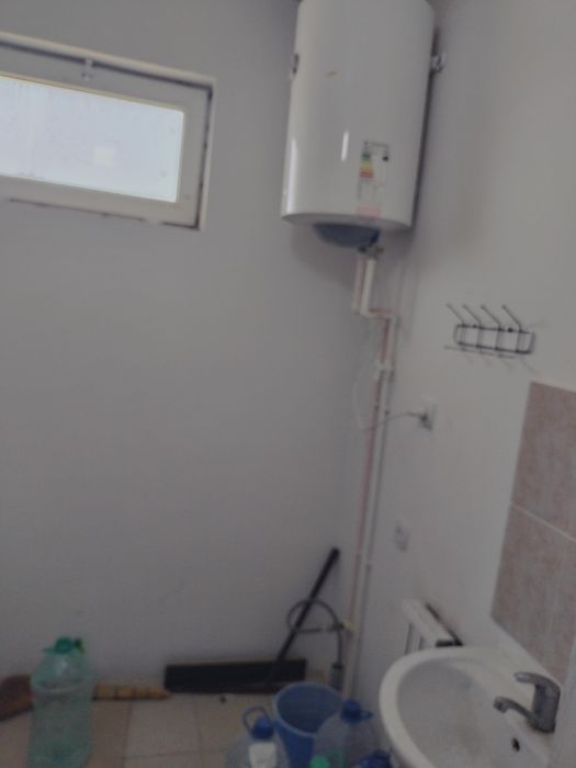 Qarshi shahridan 3 xonali Uy sotiladi xamma sharoyiti Bor SUV sever Ga