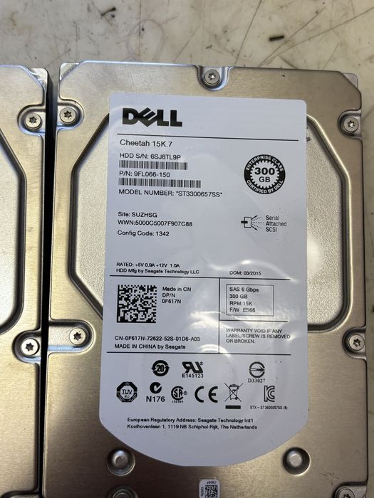 Сървърни дискове Dell 2x300gb SAS