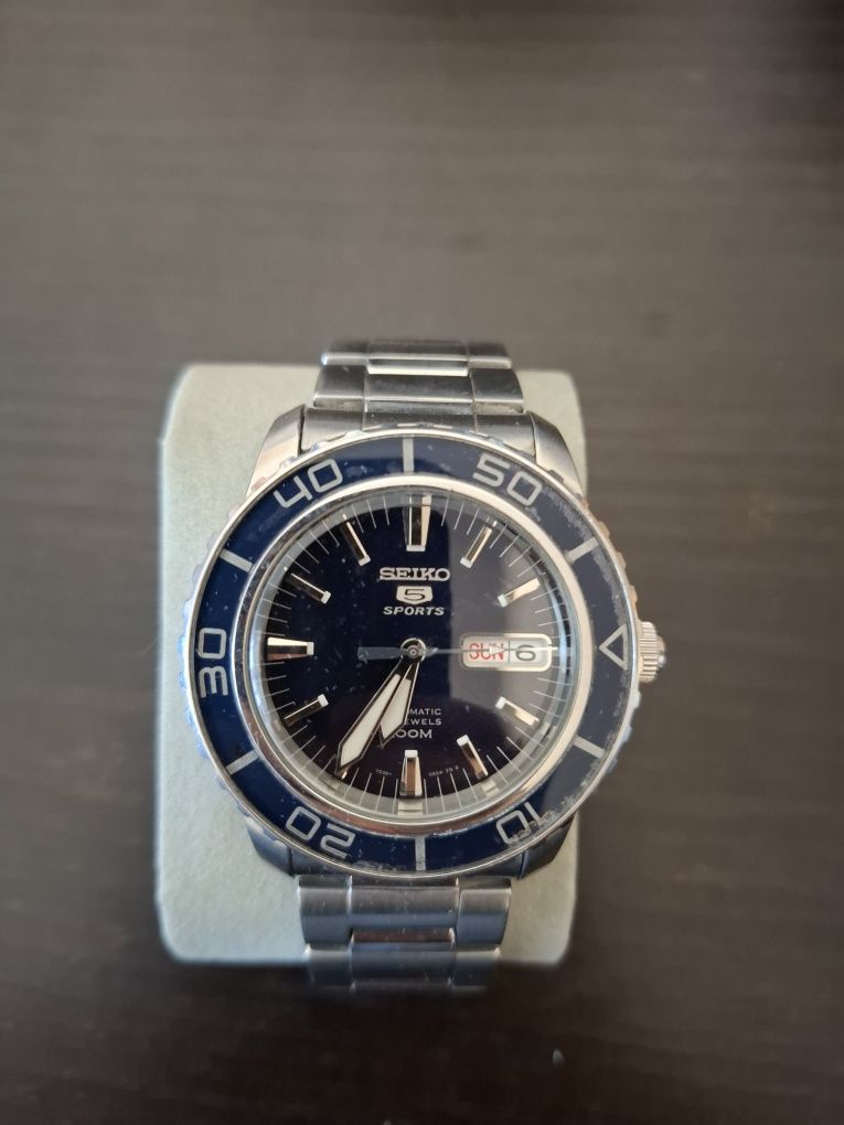 Ceas Original Seiko 5 Sports Automatic 10 ATM