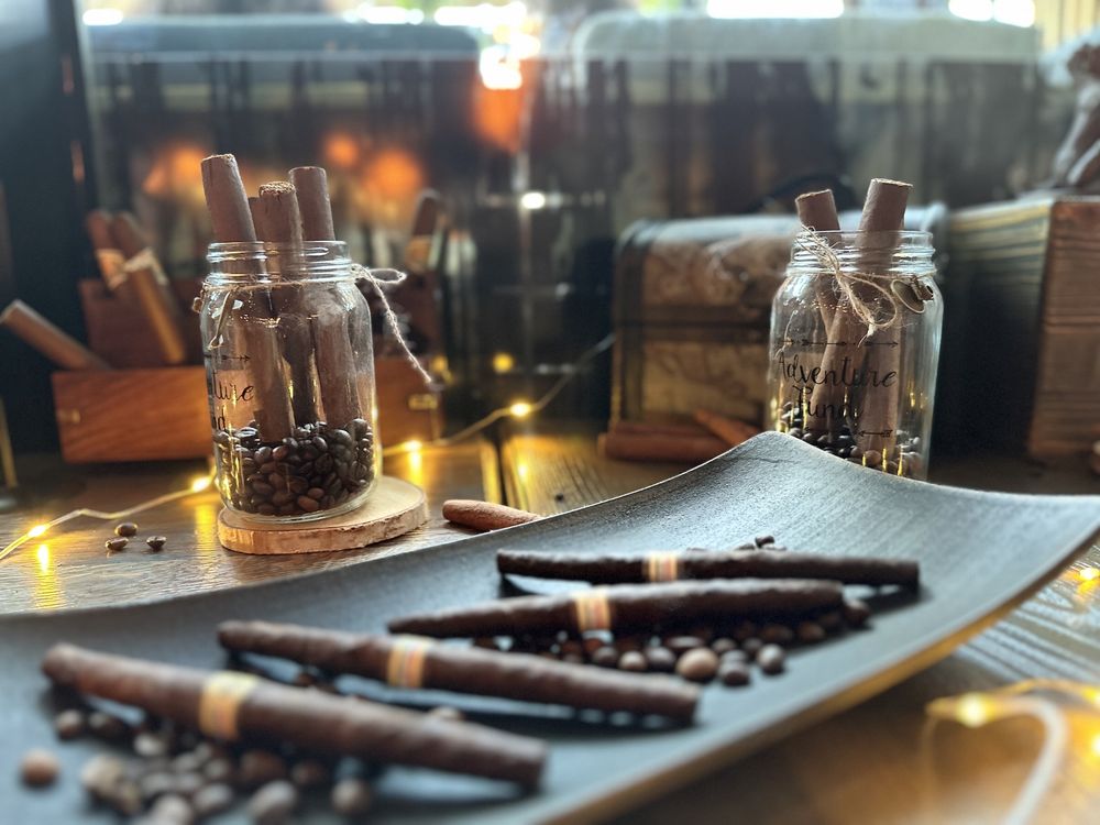Cigar Bar/ Cigar Corner