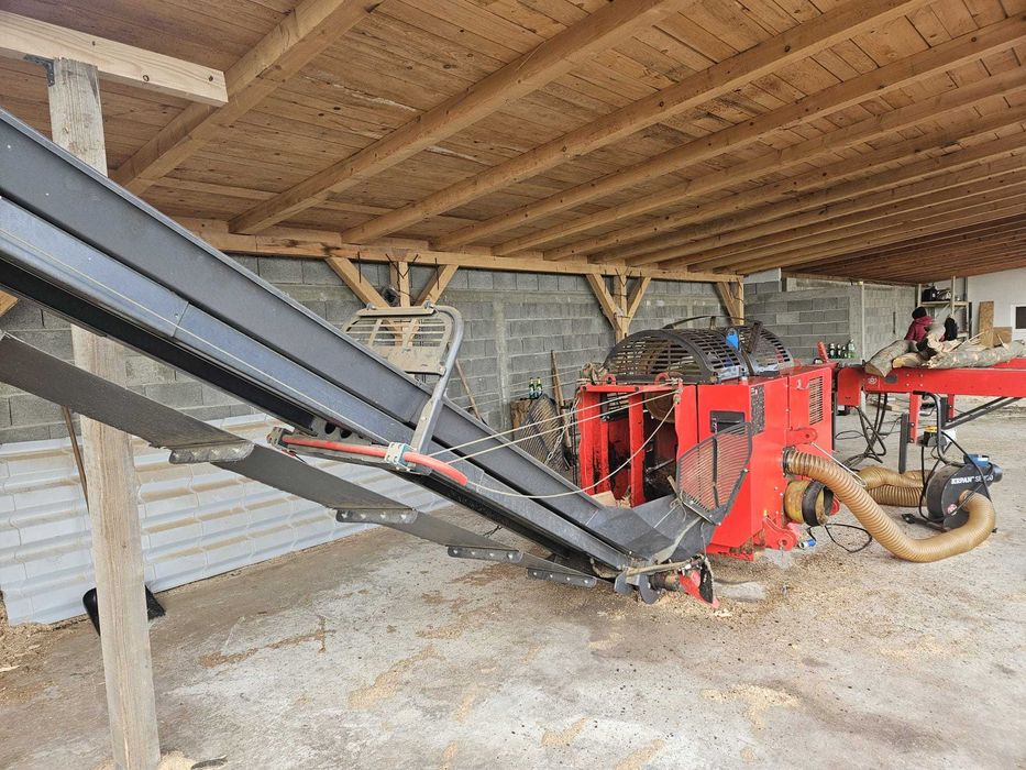 Linie de taiat si despicat lemn de foc Krpan CS 4218 Pro