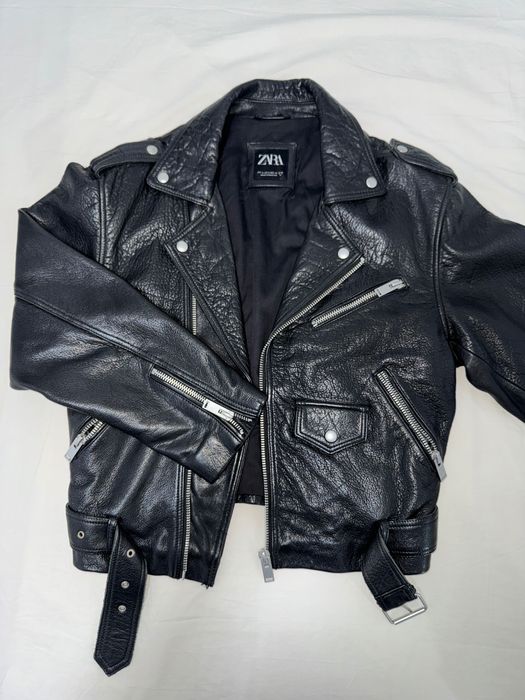 Geaca Biker din piele. 100% piele. Marimea M. Zara.