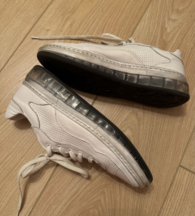 Сникърси бели, прозрачна подметка, естествена кожа, размер 38