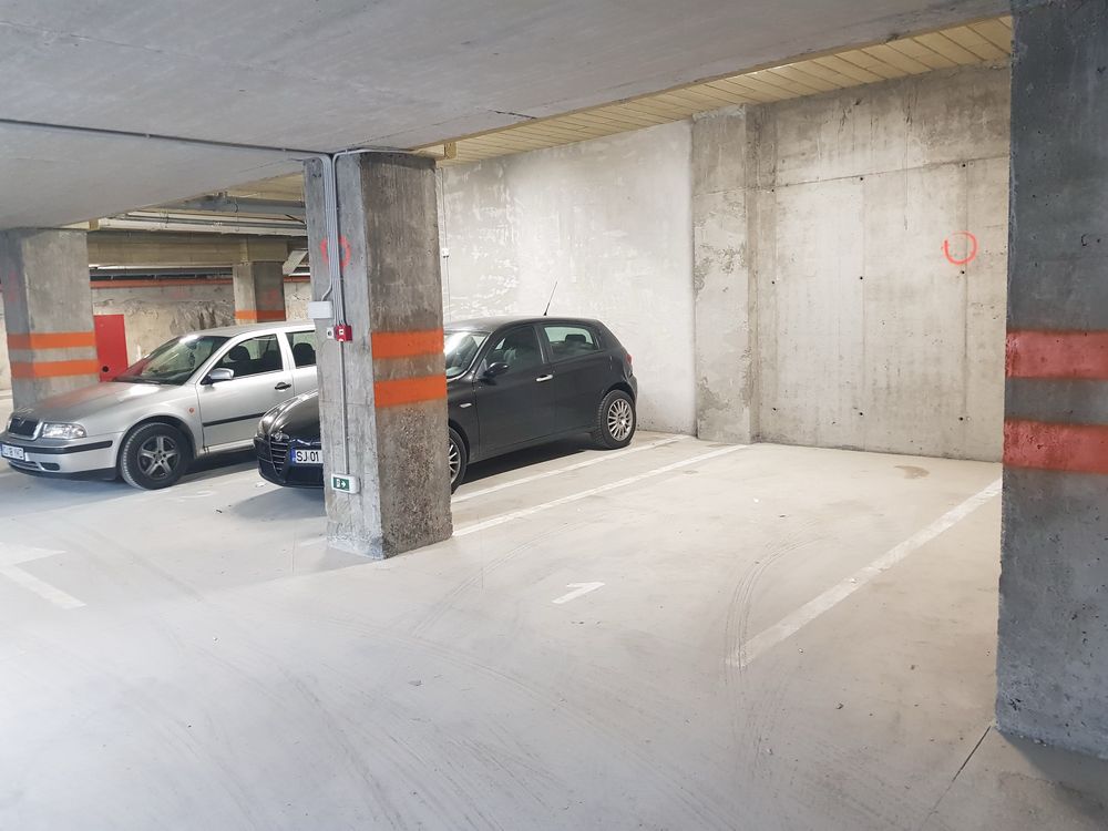 Inchiriez parcare subterana /zona sophia residence