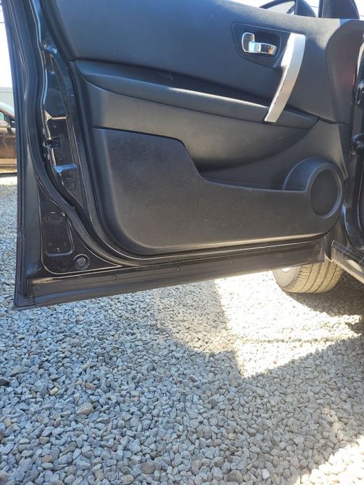 Usa Stanga Fata Nissan Qashqai Facelift 2010 - 2013 SUV 4 Usi NEGRU Trim Z11 G (1291)