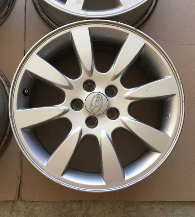 Subaru Forester (Enkei-Made in Japan)