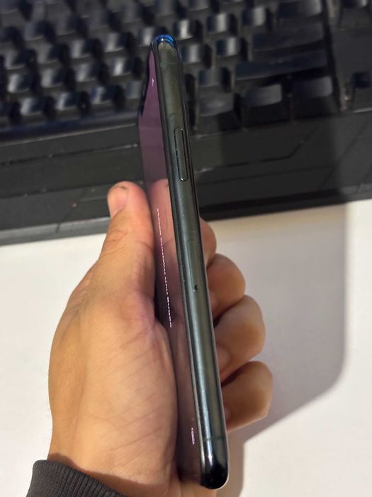 Продавам Iphone 11 PRO 64 Green 82% BH