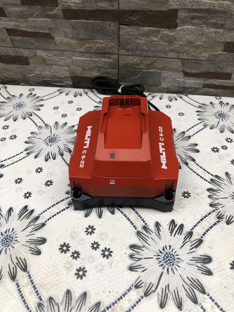 бързо зарядно устройство HILTI C 6-22 Nuron