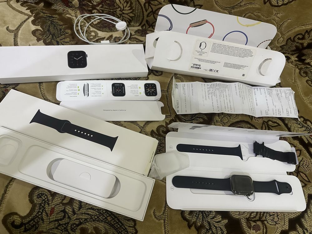 Apple watch SE 44mm оригинал