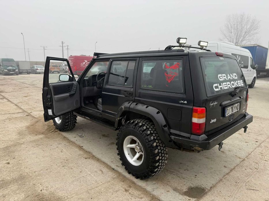 De vânzare Jeep Cherokee – Preparat Off-Road