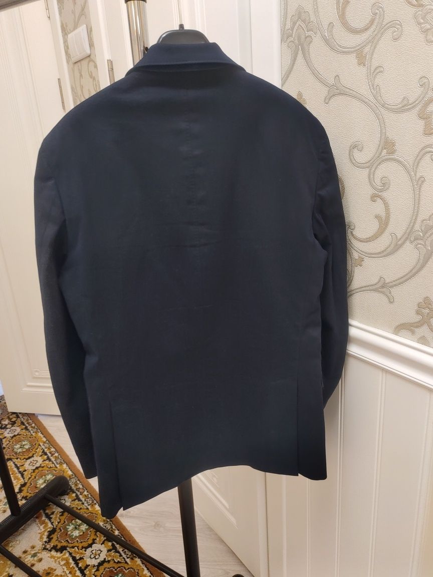 Пиджак Massimo Dutti из итальянской ткани. Премиум.