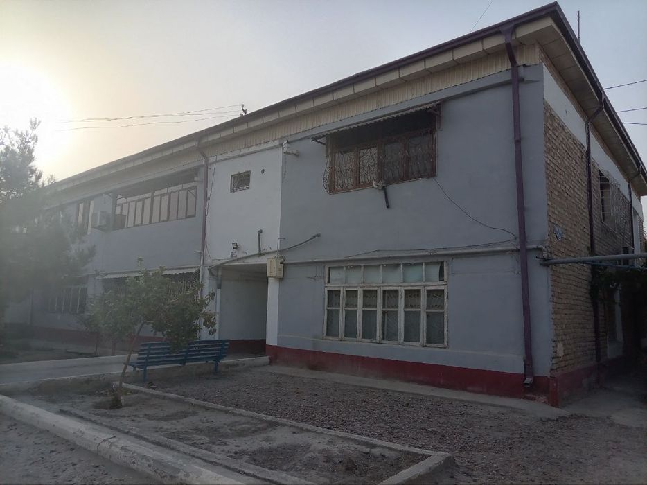 Kvartira kogon sotiladi