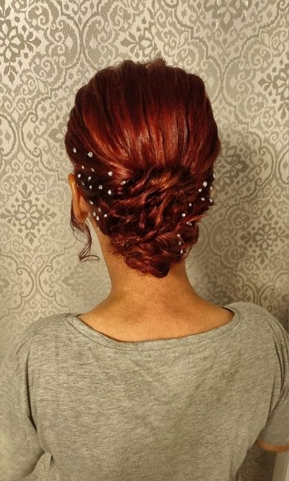 Coafor ,manichiura, Cosmetica, Make-up