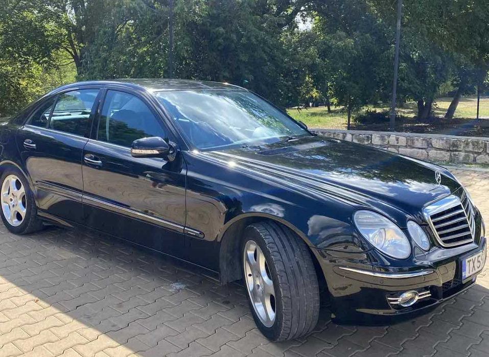 Mercedes-Benz E200 Kompressor
