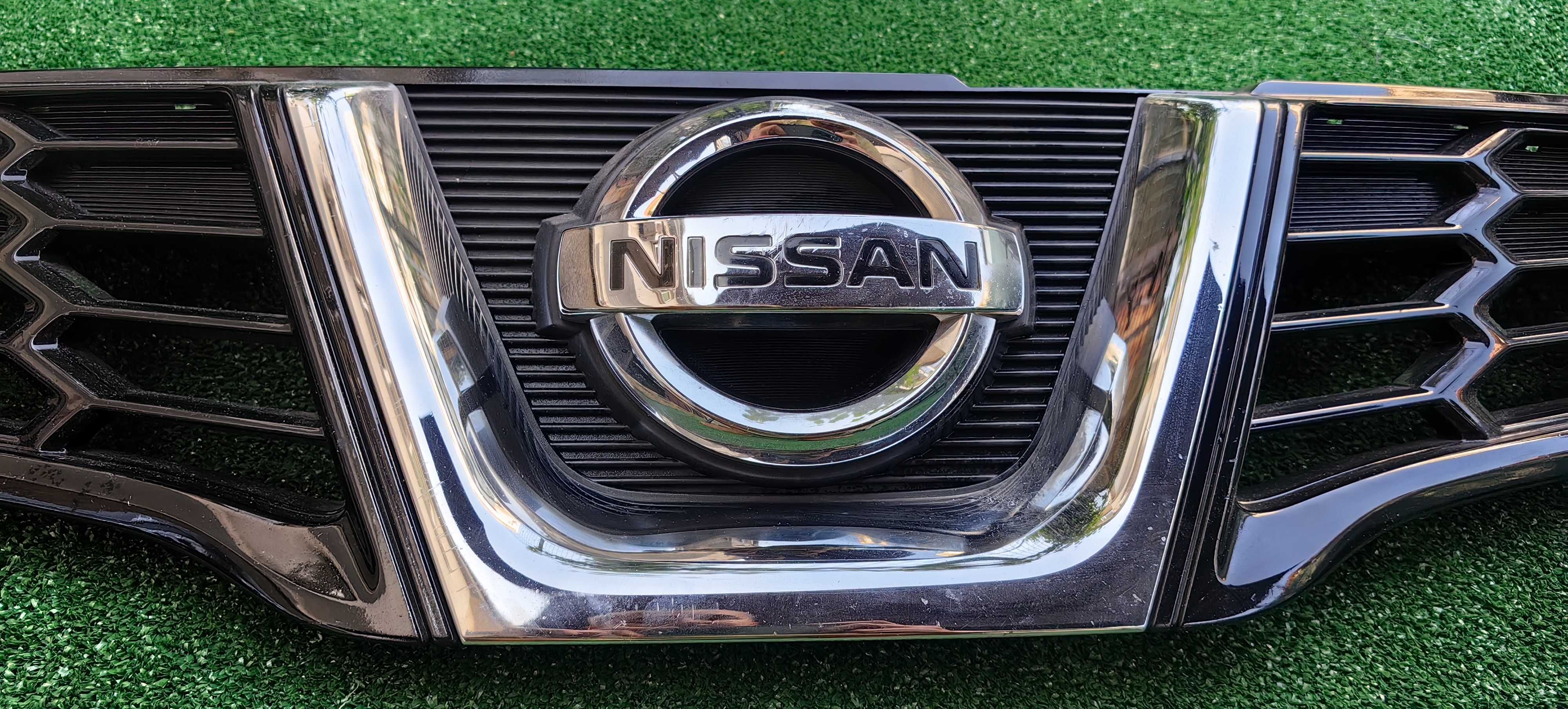 Решетка зa Nissan Qashqai J10 /  Нисан Кашкай