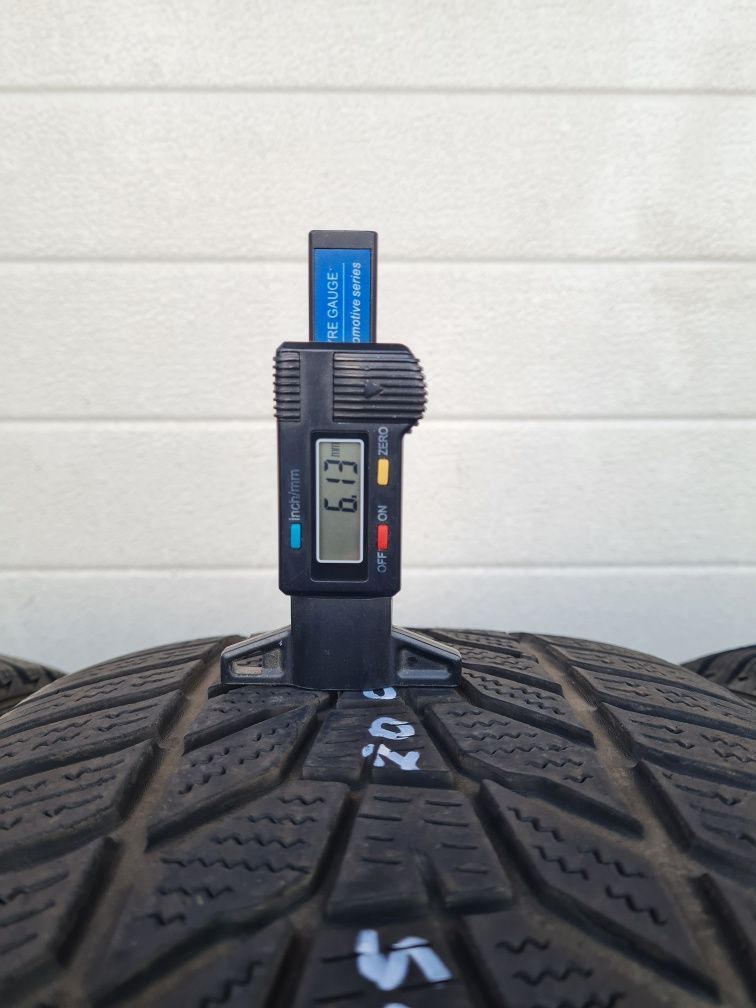 Зимни гуми 4 броя HANKOOK Winter IceptEvo3x 235 45 R20 дот 2622