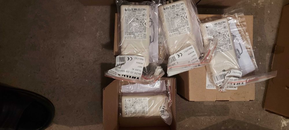 LED Spot SncPoint 905 C01 BR-FL LED840 900lm 4000K IP20