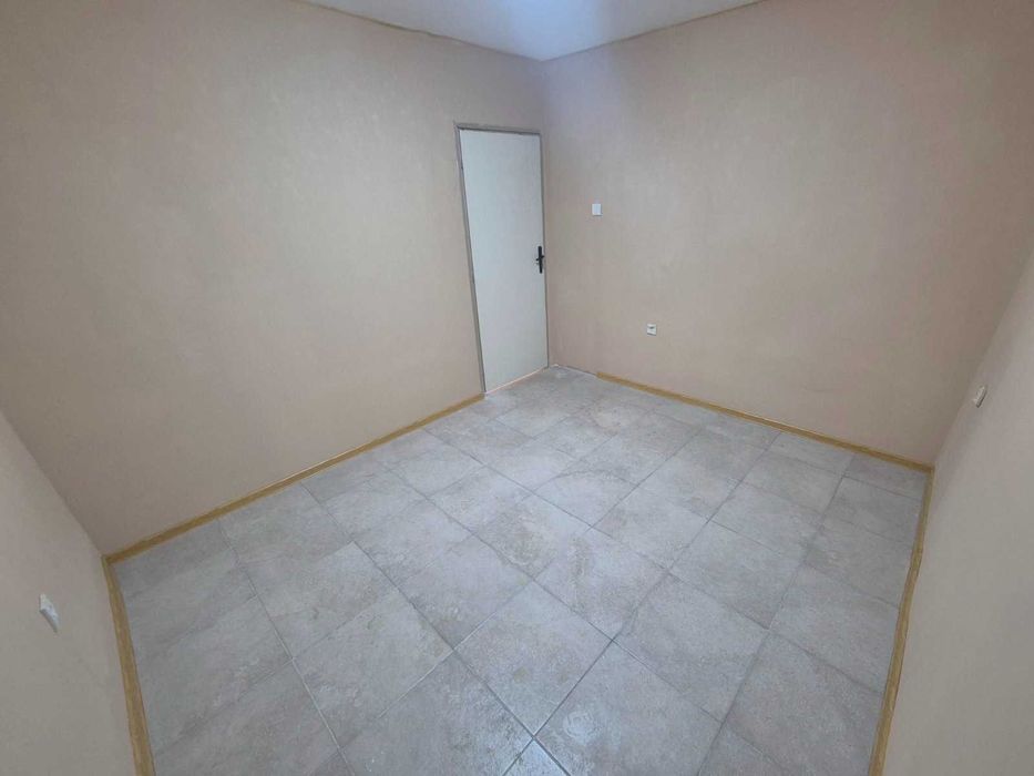 Нова къща в гр. Искър, обл. Плевен .