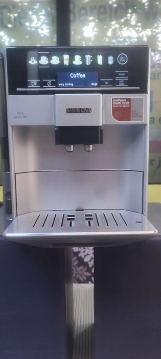 Espressor Siemens EQ.6 series 300