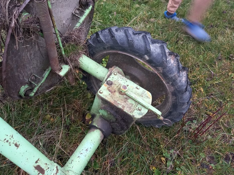 Vând grebla tip pieptăne