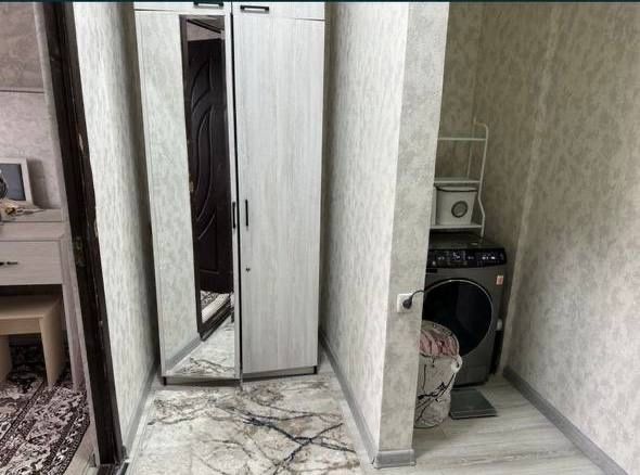 Продаётся Квартара Алмазар о-р Себзор Ат Термзий масжид 2/5/5 58м2