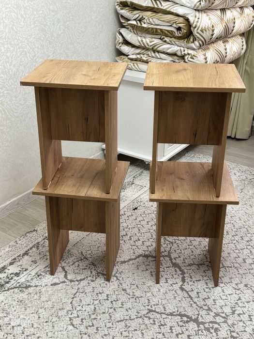 стулья 4 штуки новые