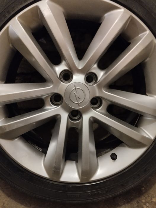 Комплект летни гуми с джанти 5*110*17