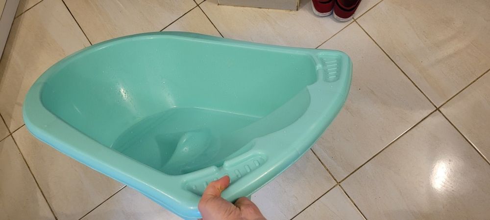 Cadita bebe cu spatar, comoda si sigura, buton scurgere