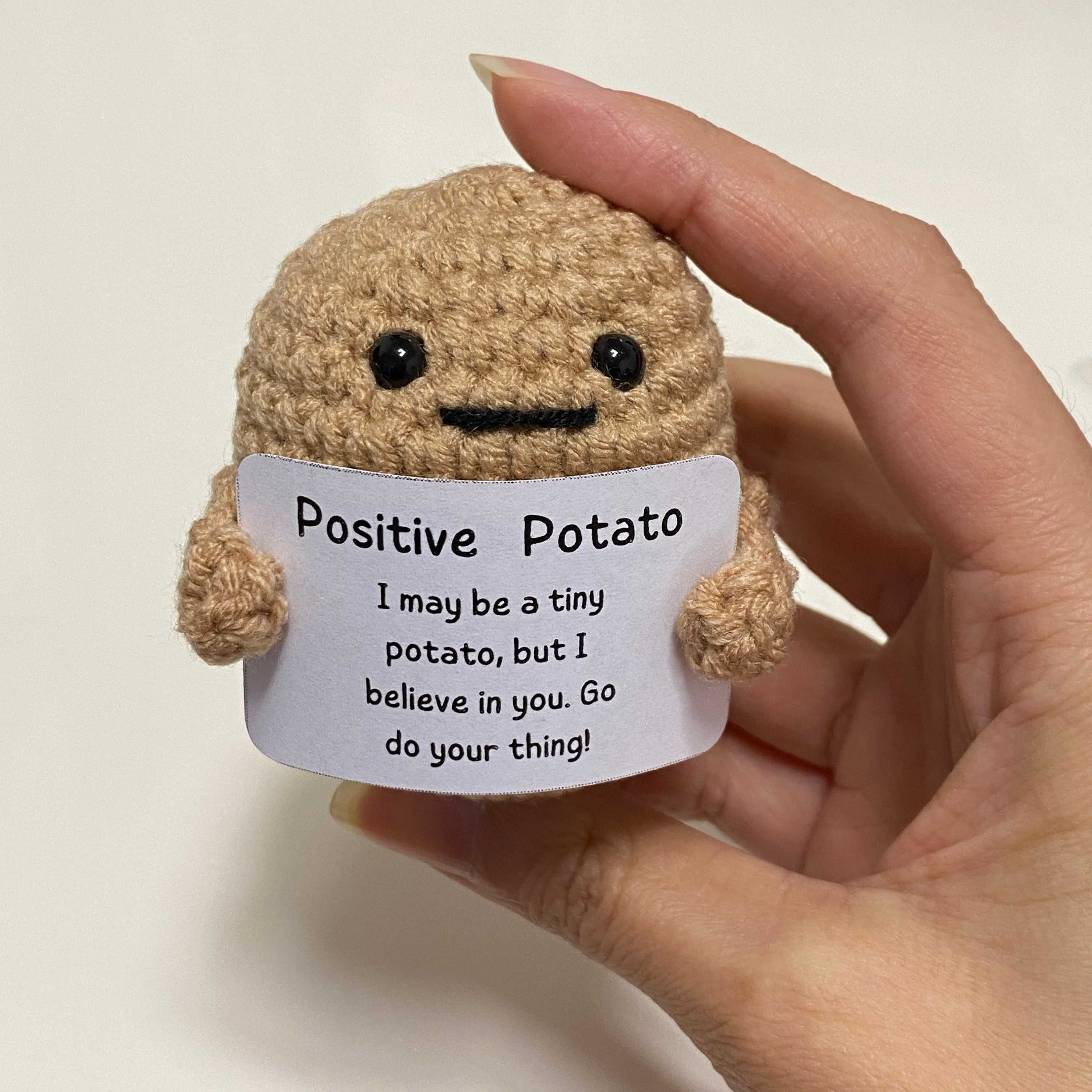 Мини плюшена кукла Potato Hug Pocket - забавна с позитивно послание