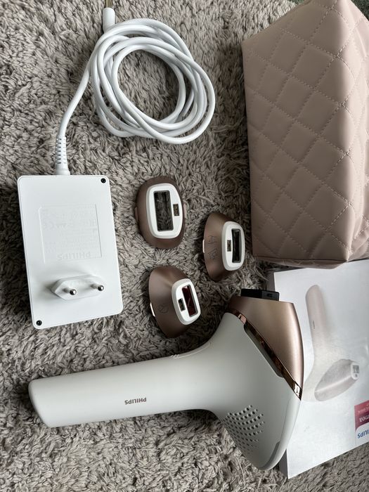 Фотоепилатор Philips Lumea