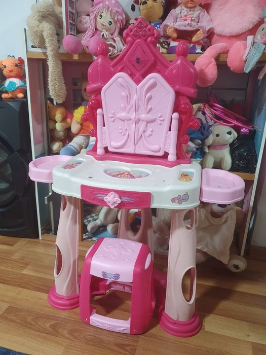 Masuta de înfrumusețare