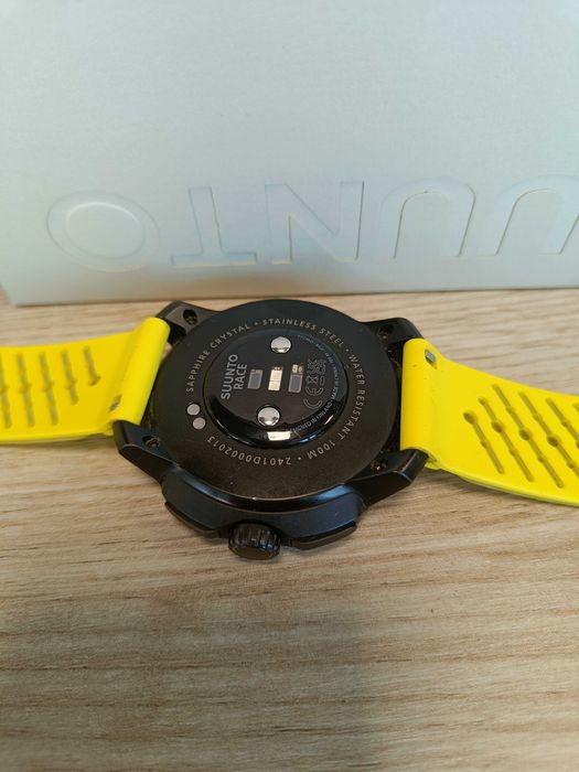 Suunto Race Athletic Edition – smartwatch sport, 2 curele, folie ecran