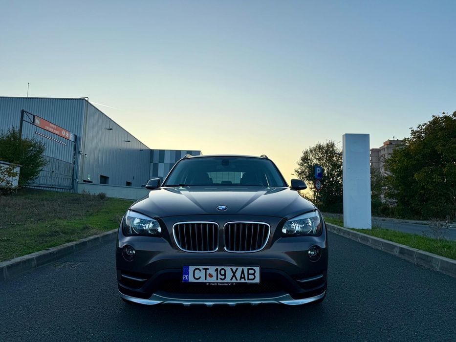 Bmw X1 ,X-DRIVE  pachet X-LINE ,FACELIFT , AN 2014 stare excelenta.
