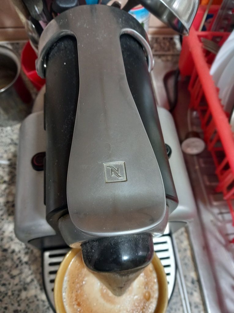 Presou cafea cu capsule