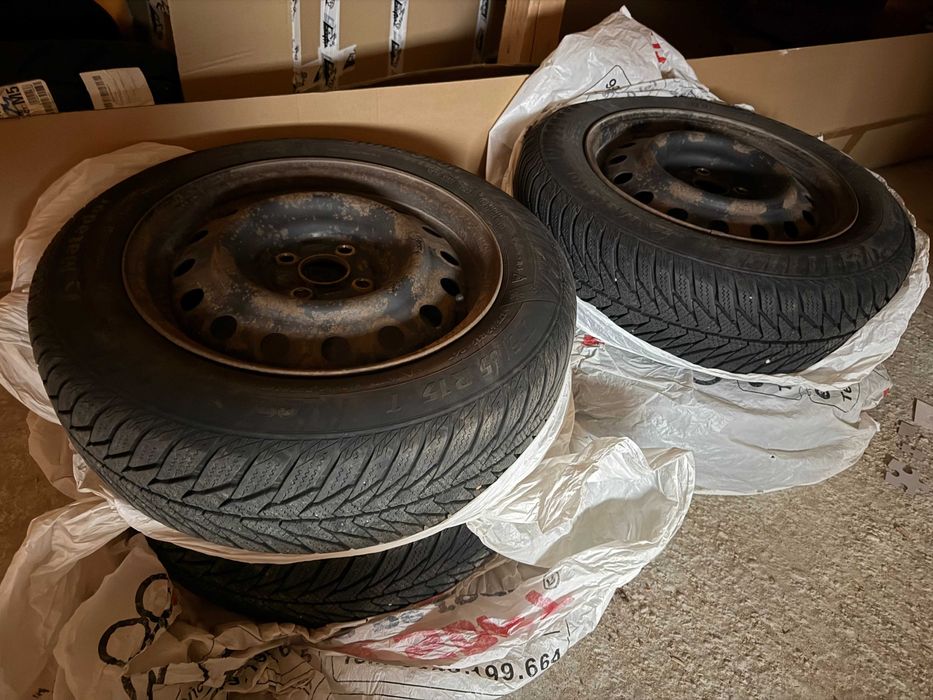 Toyota Corolla + Set Cauciucuri de Iarna Incluse