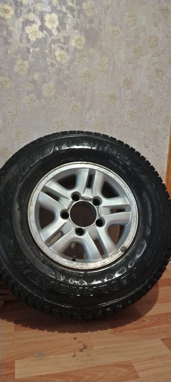 Продам шины и диски