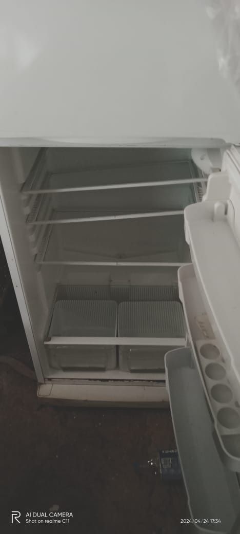 Продаётся холодильник в отличном состояние