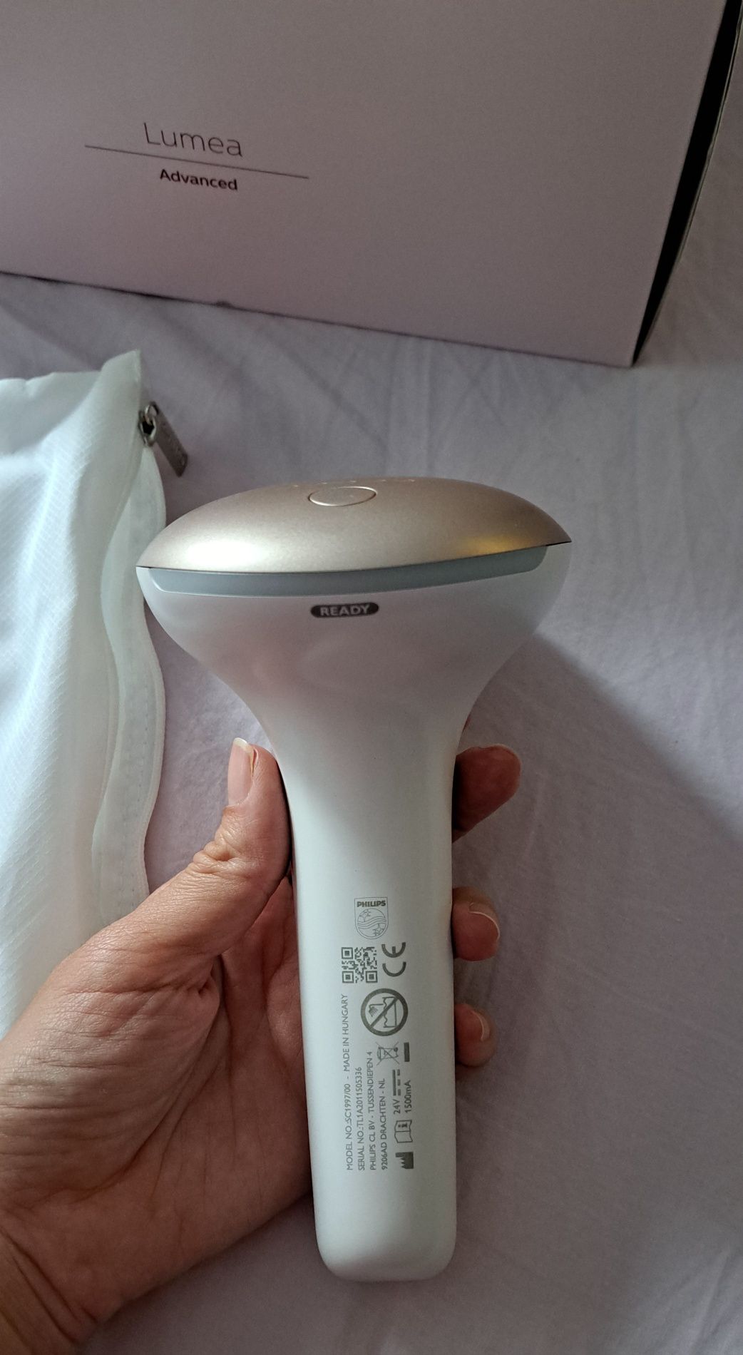 Фотоепилатор Philips Lumea